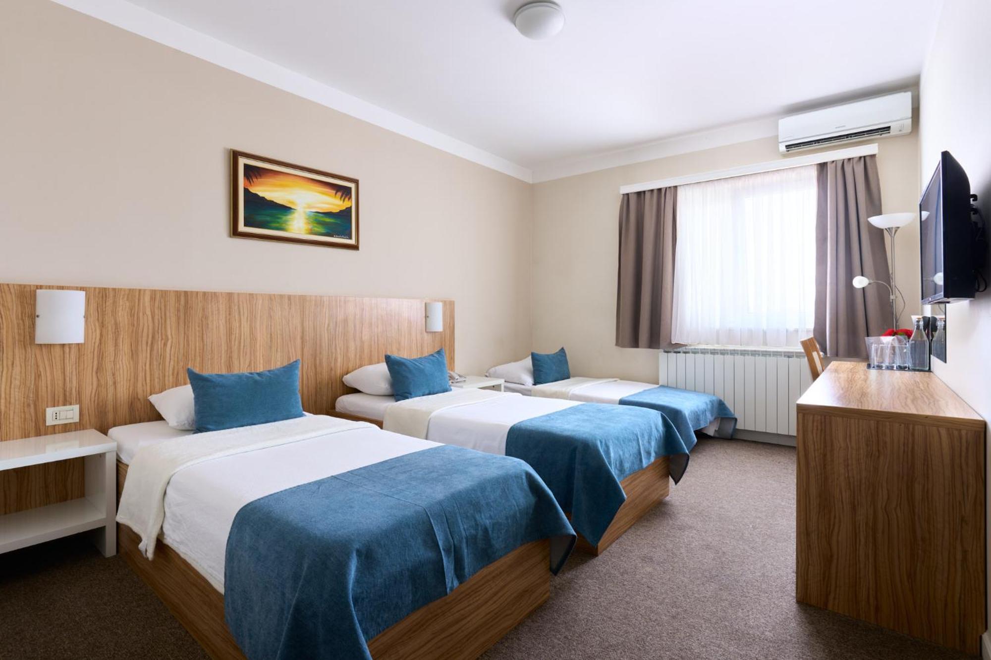 Hotel Phoenix Velika Gorica Room photo